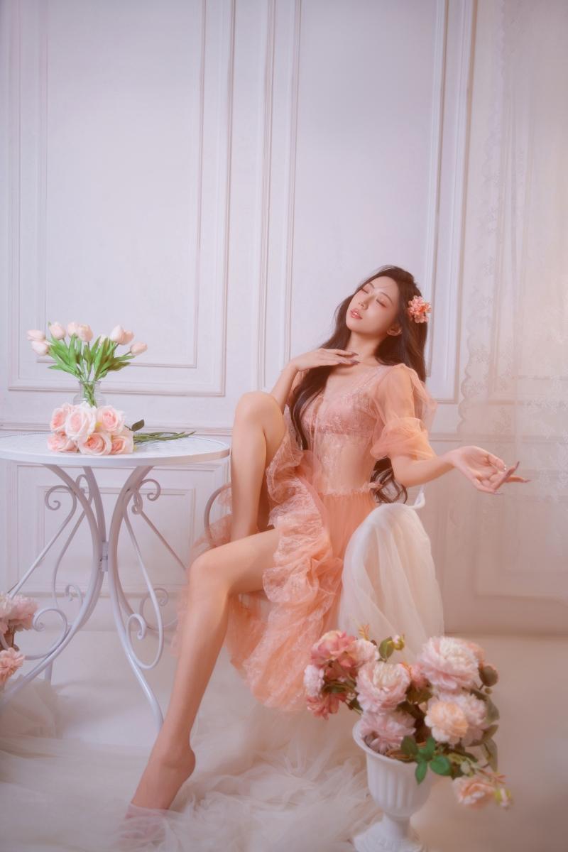 Money冷冷 仙女粉氛围感写真【30P-391M】-值得珍藏