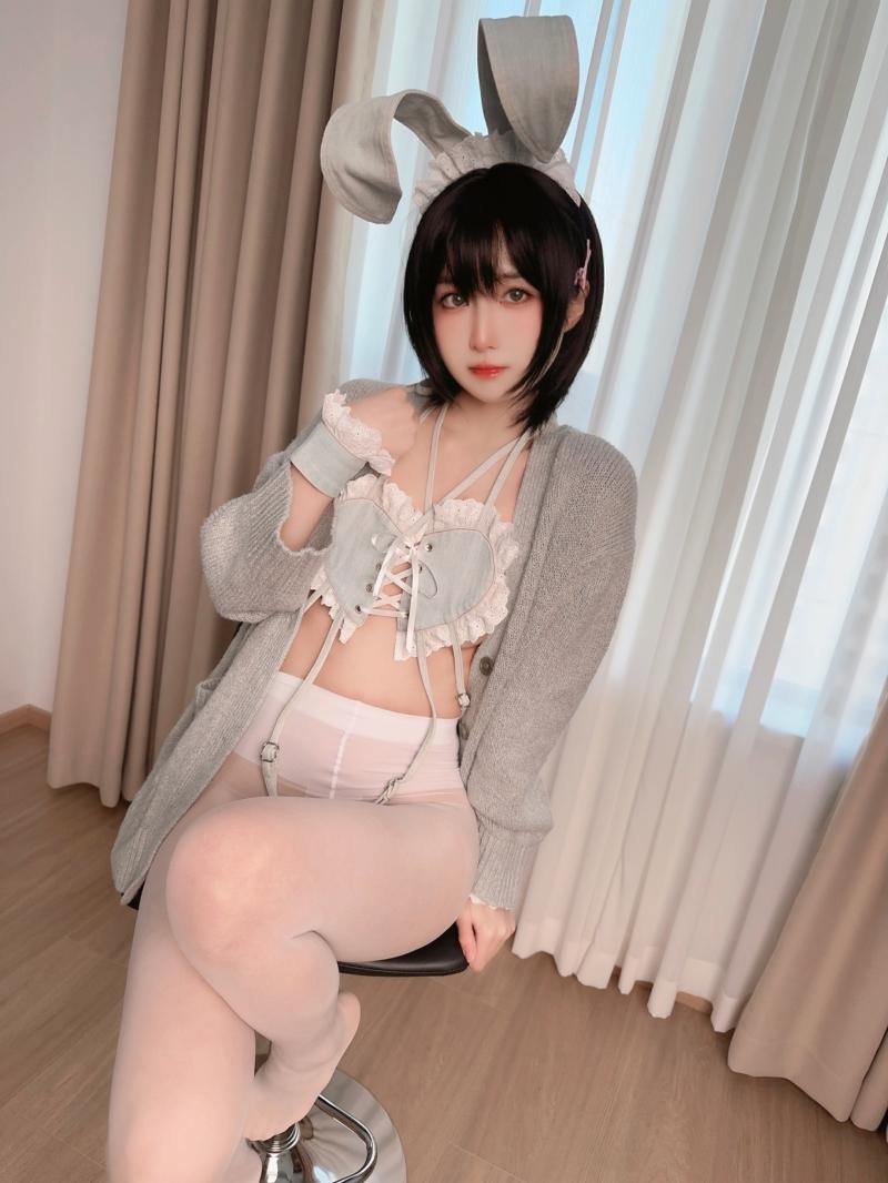 一勺大布丁 牛仔硬糖兔【99P-5V-520MB】-coser推荐